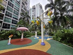 Esparina Residences (D19), Condominium #506376231